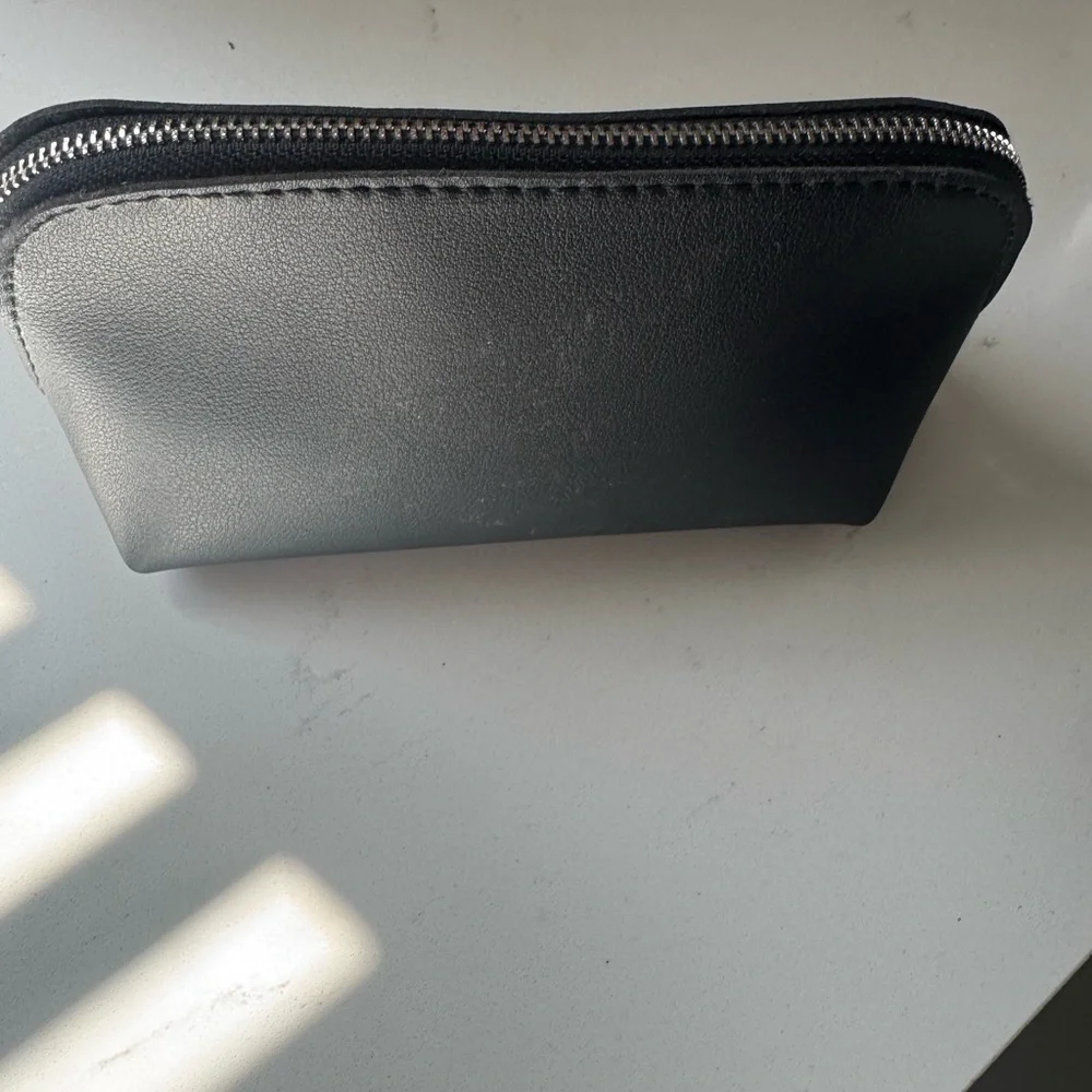 Black Travel Kit by Voya